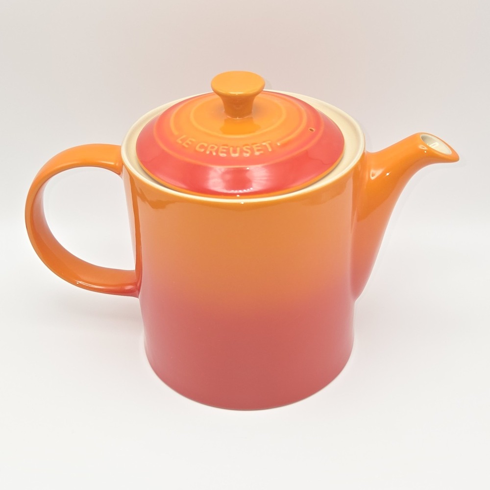 Le Creuset Stoneware 1 3/8Qt Grand Teapot Flame Orange 1.3Lt NEW Factory Seconds